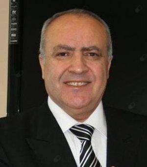 Uzm. Dr. Nihat zkan