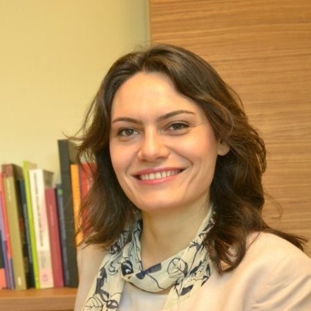 Dr. Meral Akbyk